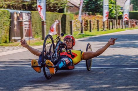 overpelt jonas aankomst